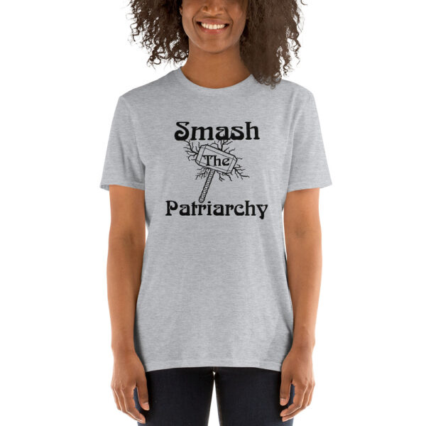 With our "Smash the Patriarchy T-Shirt" you've now found the staple t-shirt of your wardrobe